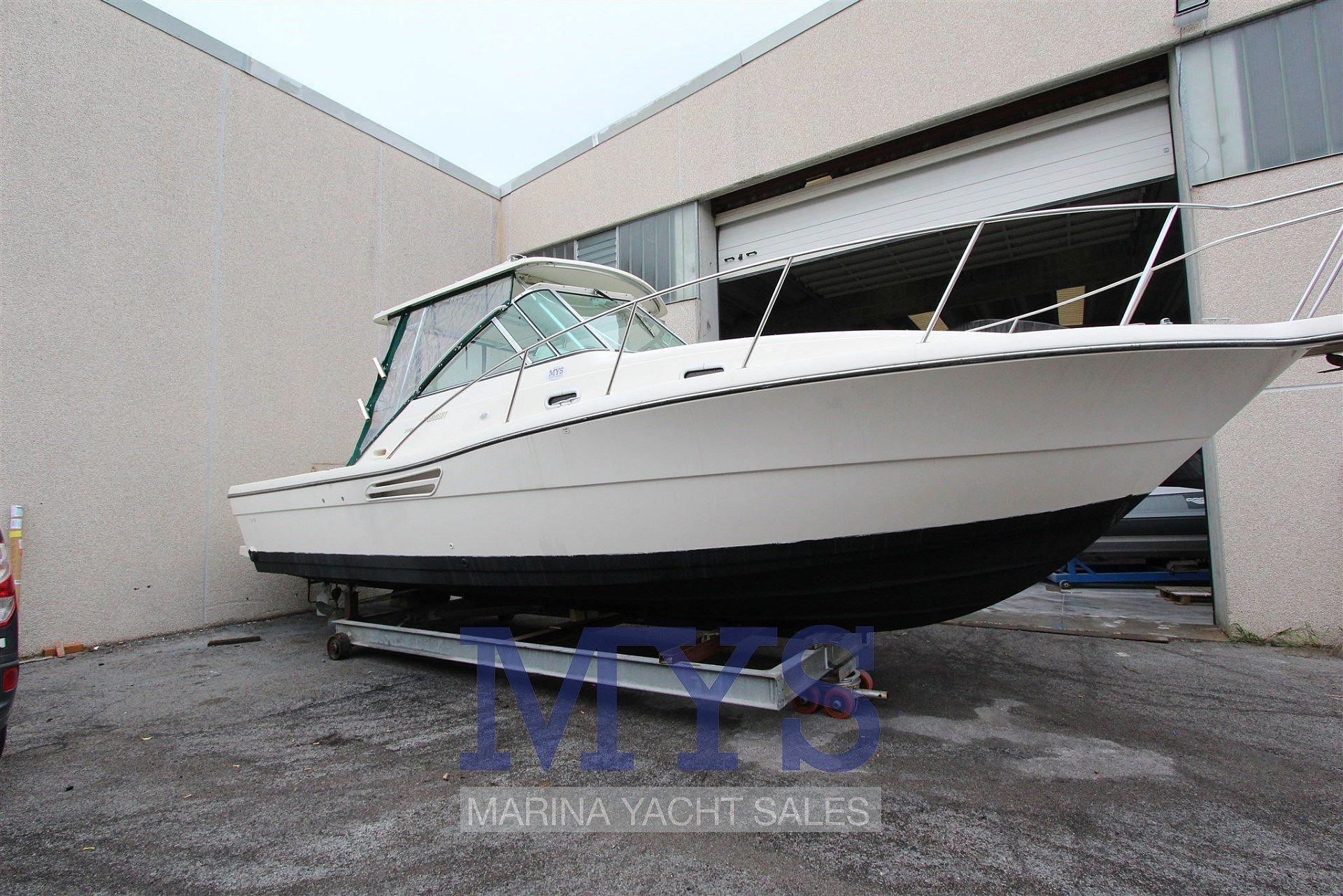 Pursuit 3000 Express - 2001