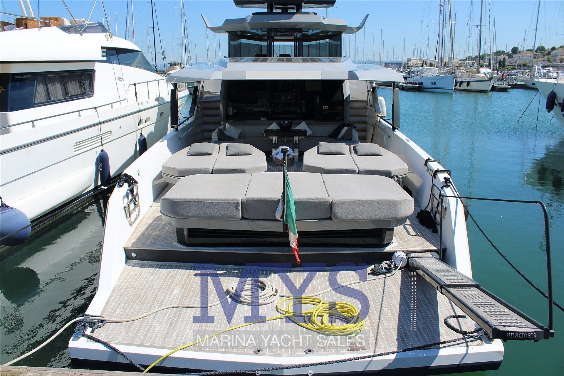 Arcadia Yachts Sherpa 60 - 2015