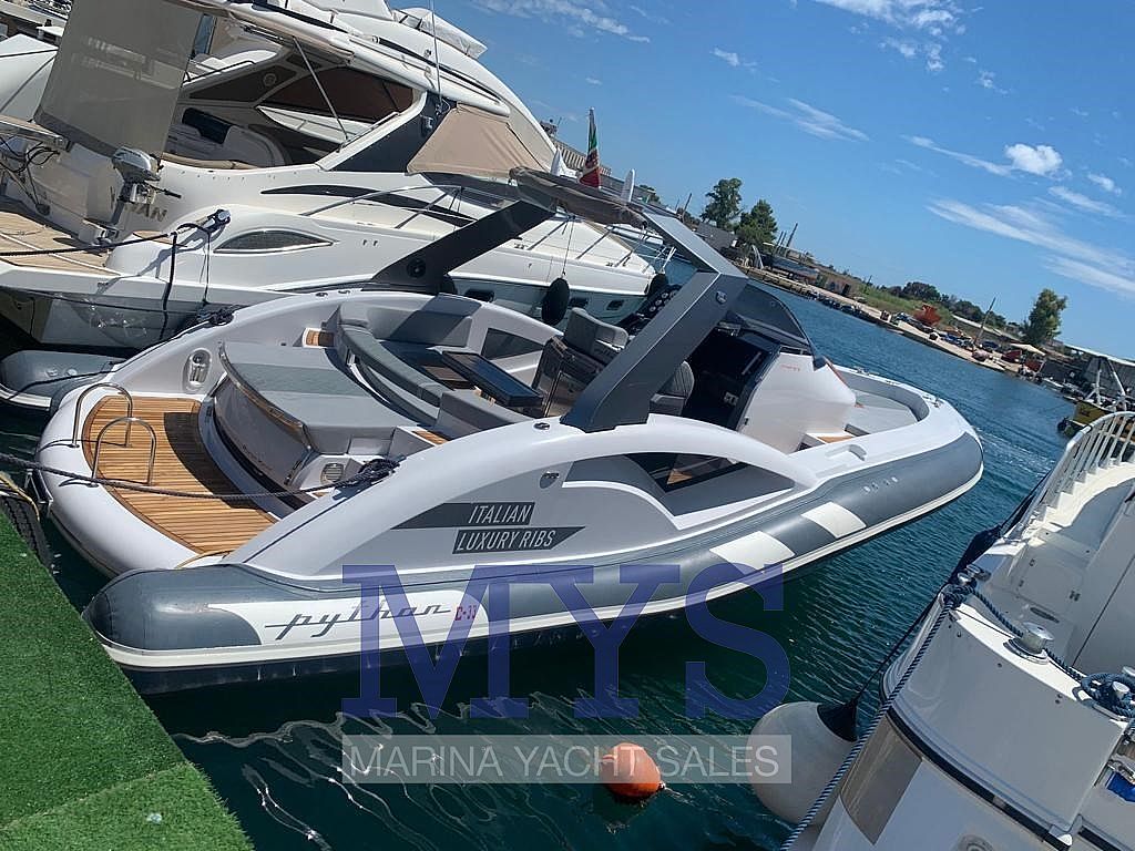Python Yacht C 33 - 2020