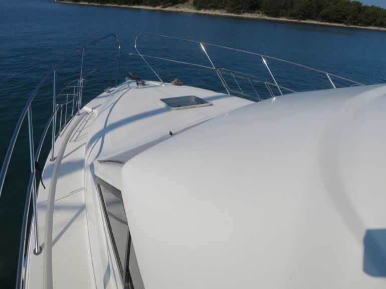 Flagship 38 fly - 2002 - for sale: 109000.-EUR