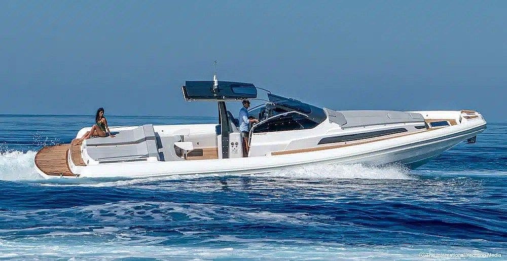 Magazzu MX 13 Coupe - 2011