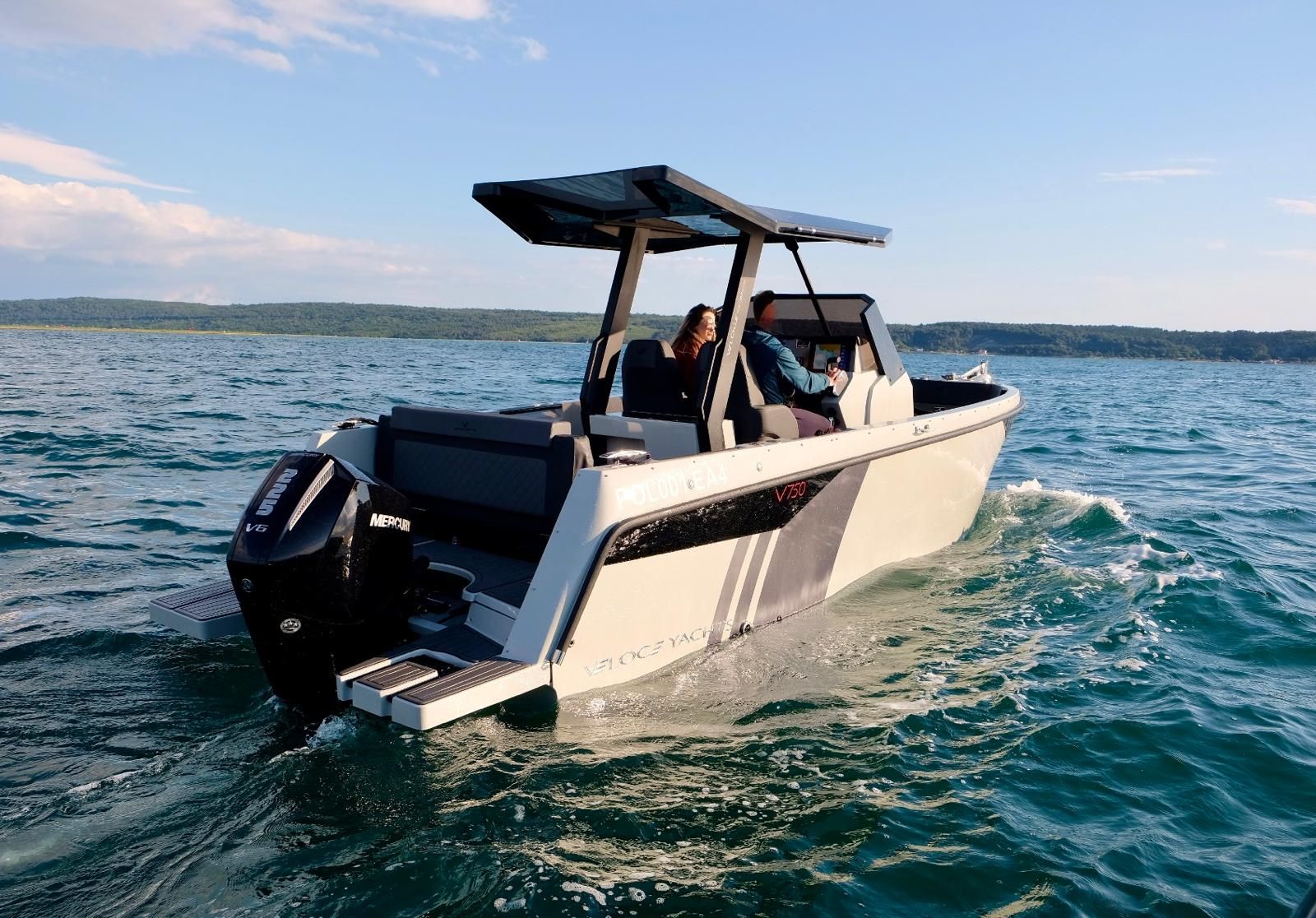 Veloce Yachts V750 - 2025