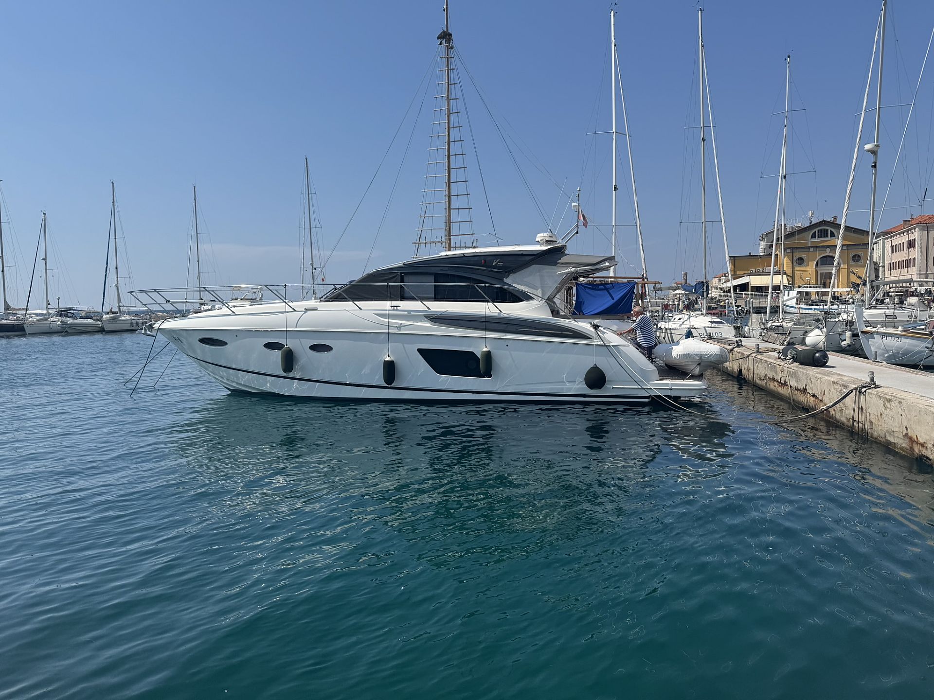 Princess V48 DECK SALOON (3. ... - 2014 - for sale: 550000.-EUR