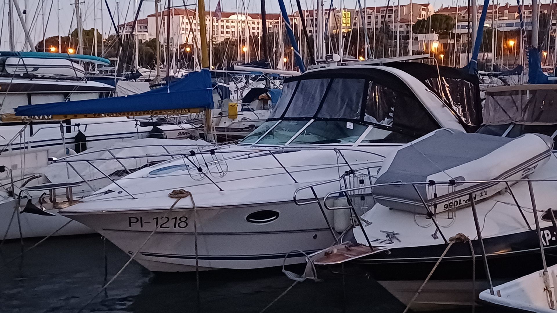 Doral 250 - 2000 - for sale: 36500.-EUR