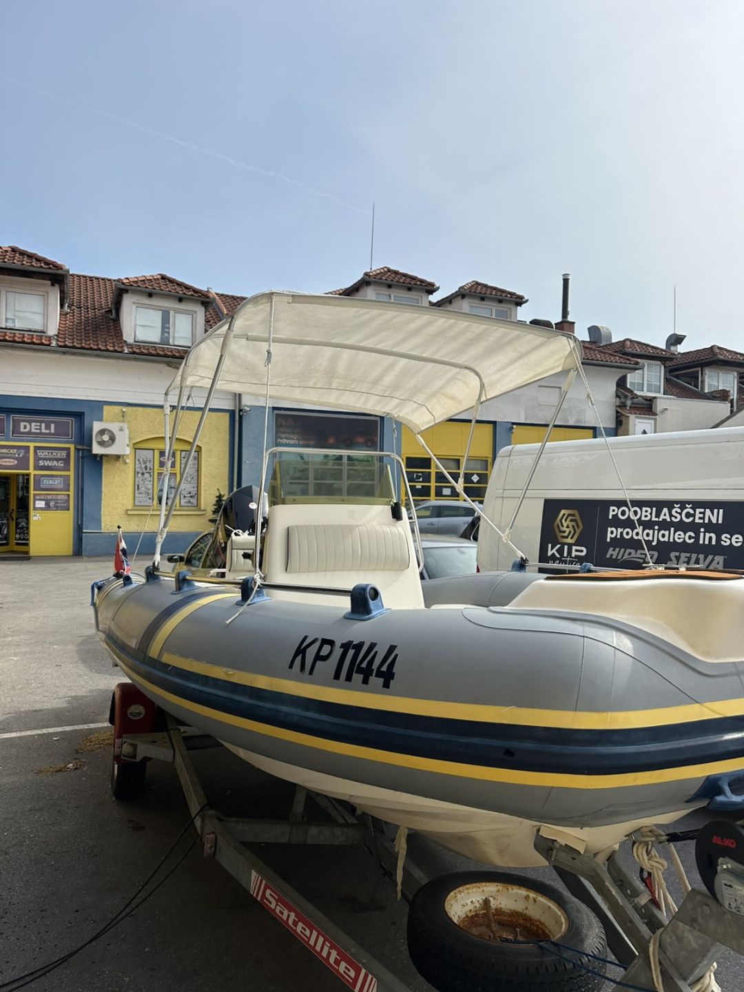 Marlin - 18 - 2002