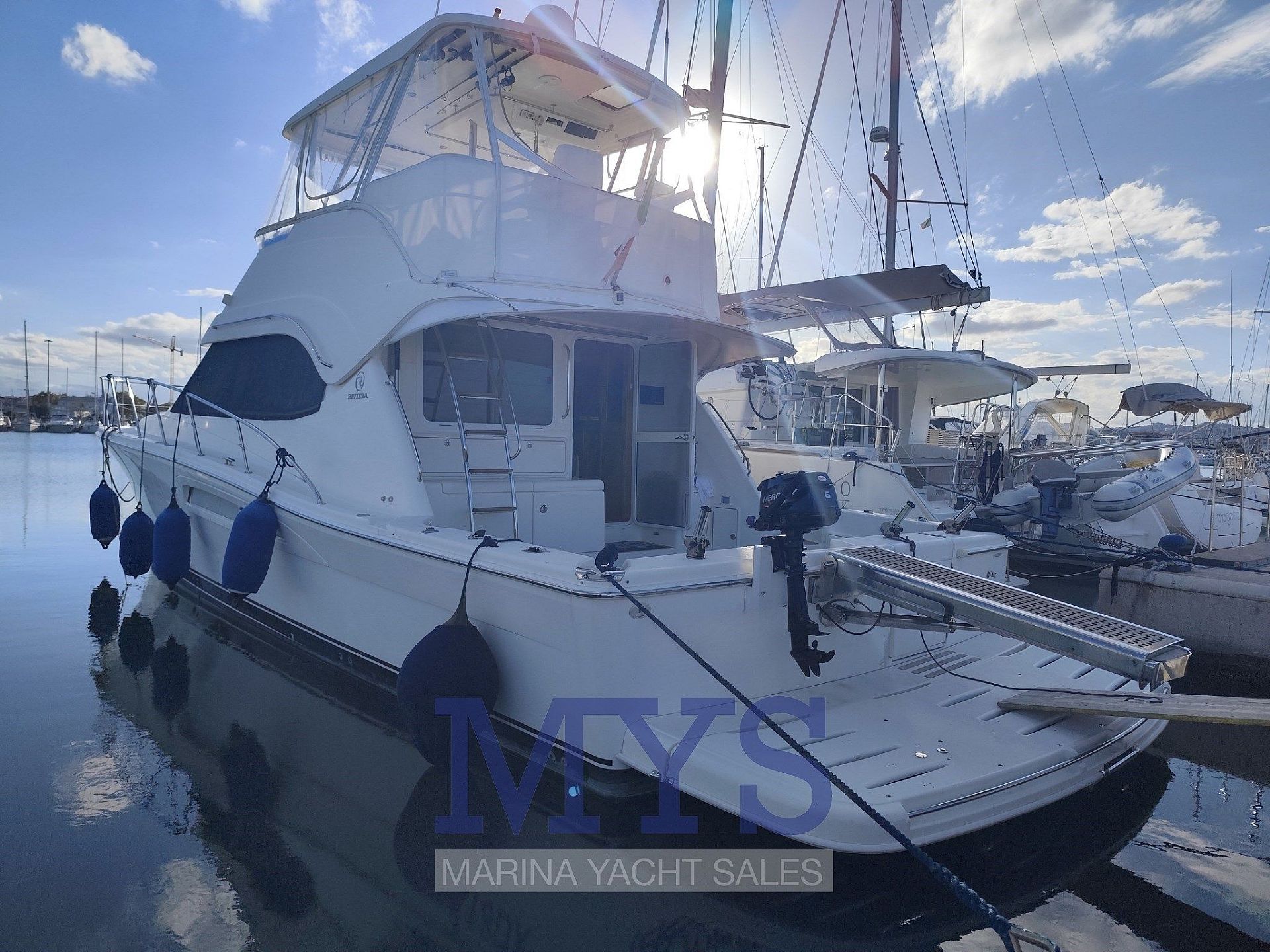 Riviera Marine 47 Flybridge - 2005