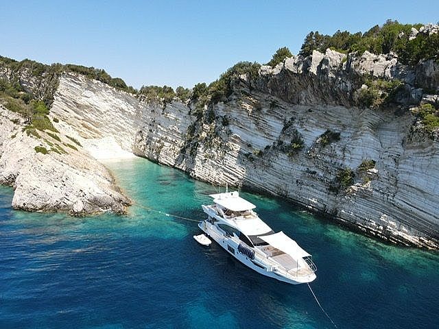 Azimut 80 - 2015