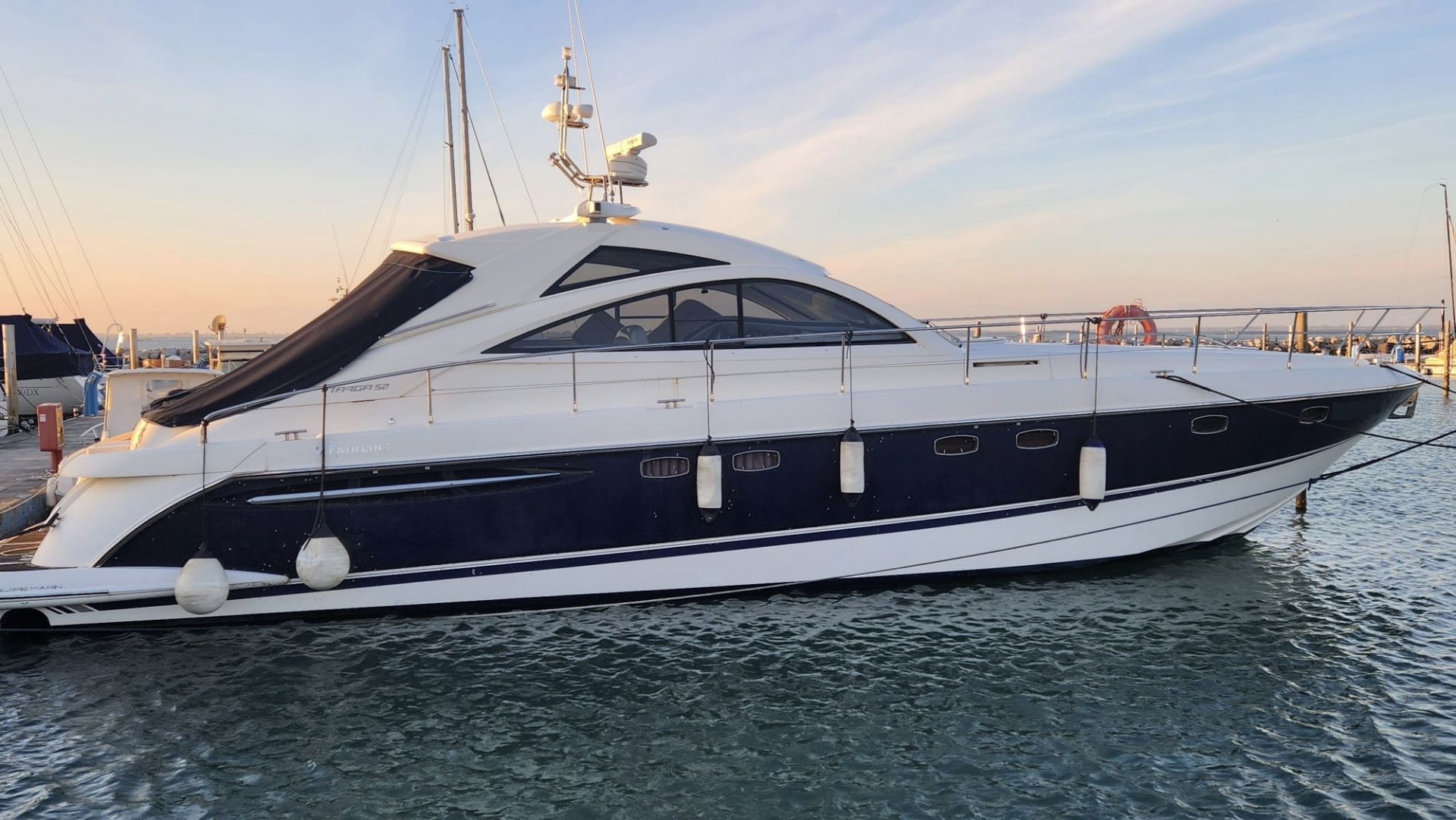 Fairline 52 HT PRILIKA Fairline Targa 52 HT MK3 - 2004