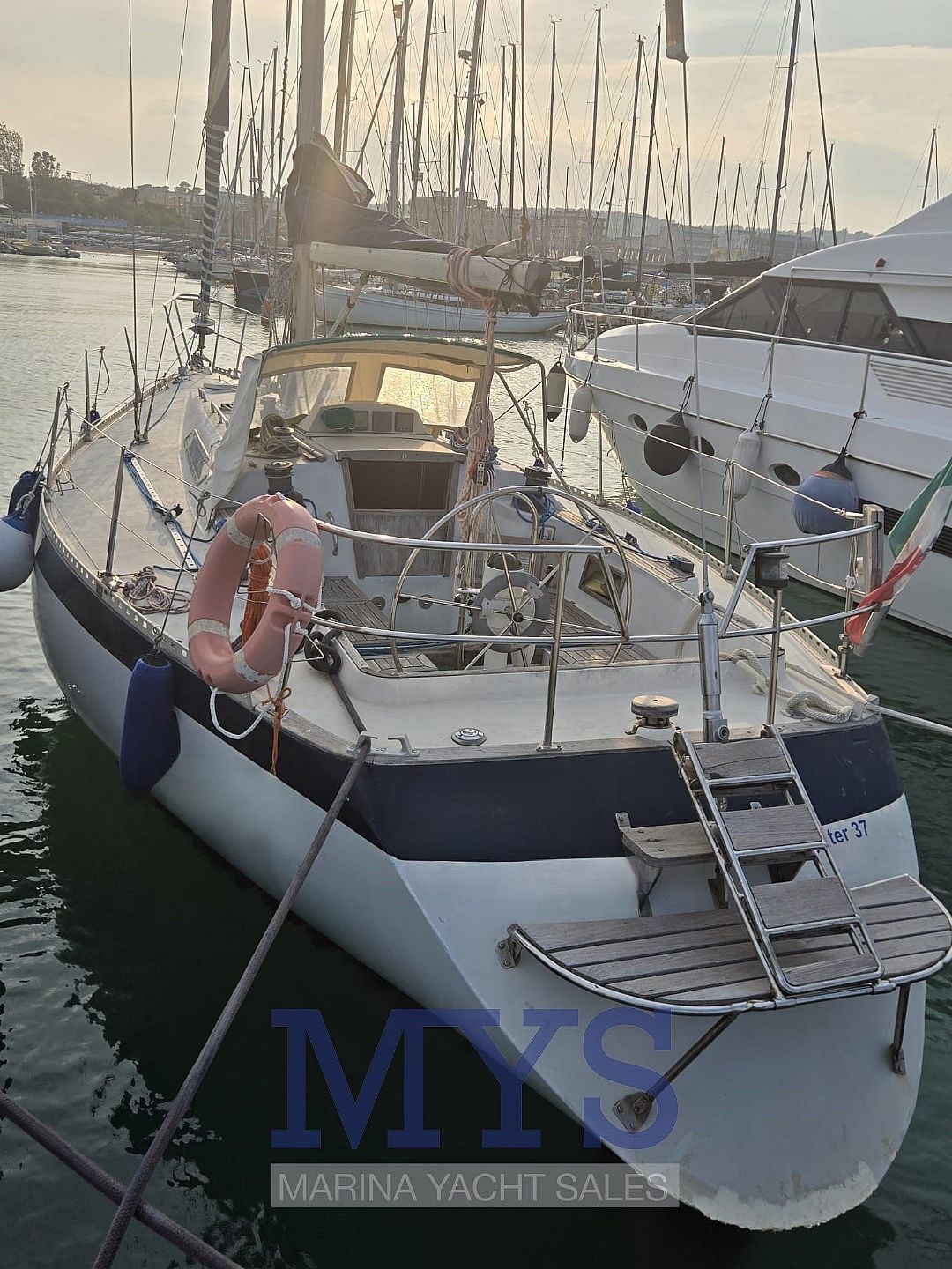 Oyster Heritage 37 - 1979
