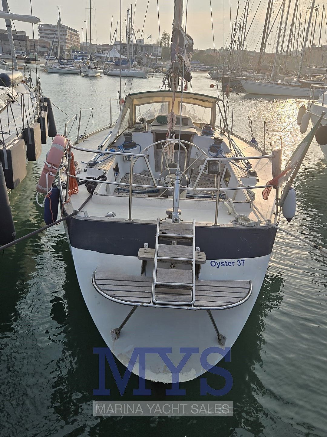 Oyster Heritage 37 - 1979