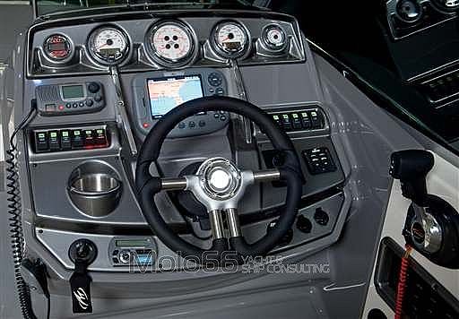 Monterey Boats 295 SCR Sport Cruiser - 2001