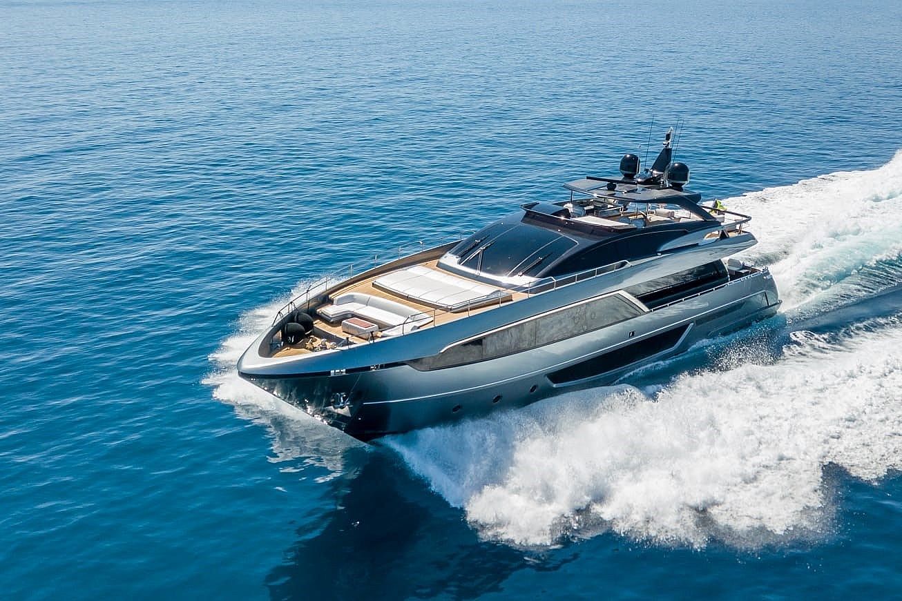 Riva 100 CORSARO - 2017