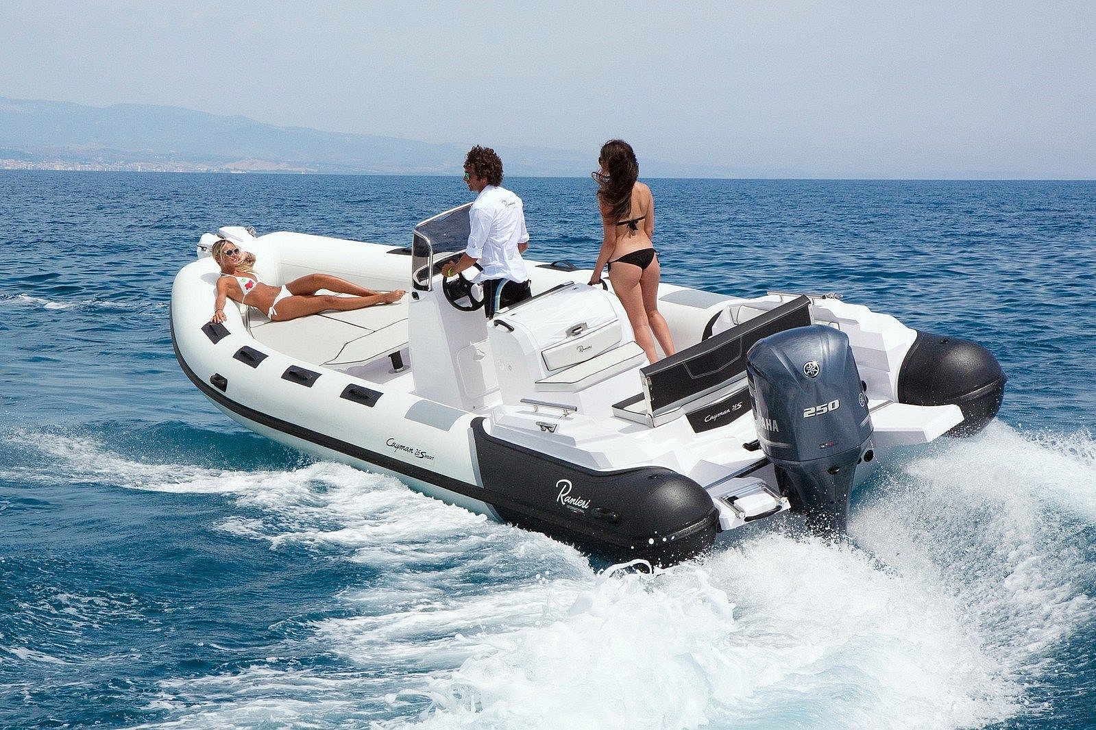 Ranieri International Cayman 26 Sport - 2026