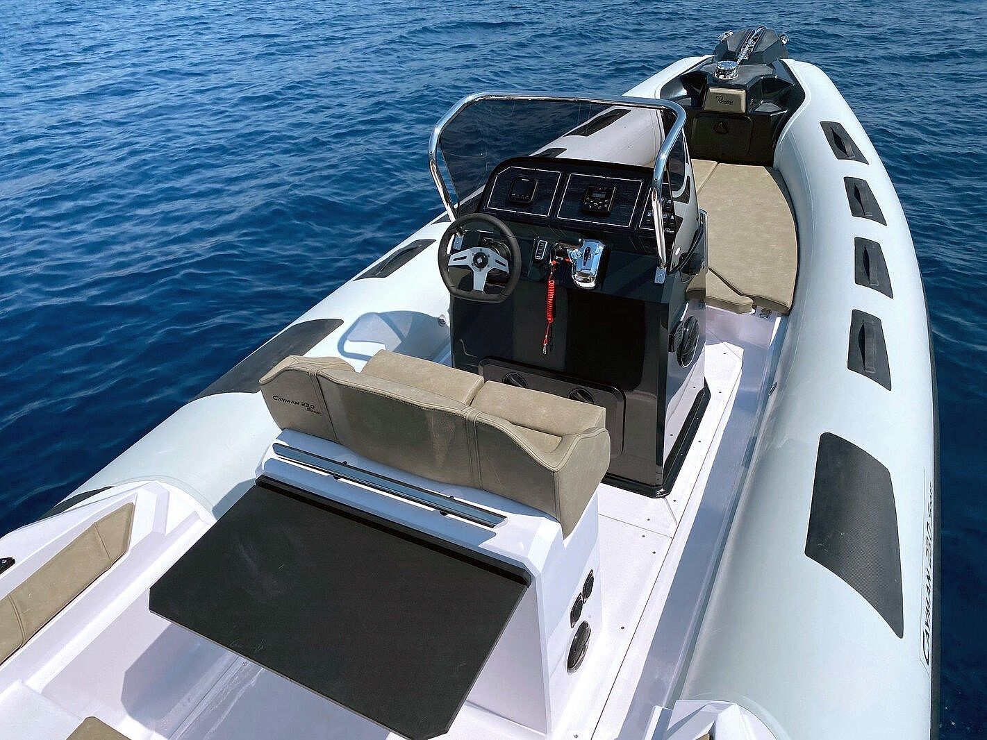 Ranieri International Cayman 23 Sport - 2026 - for sale: 40000.-EUR