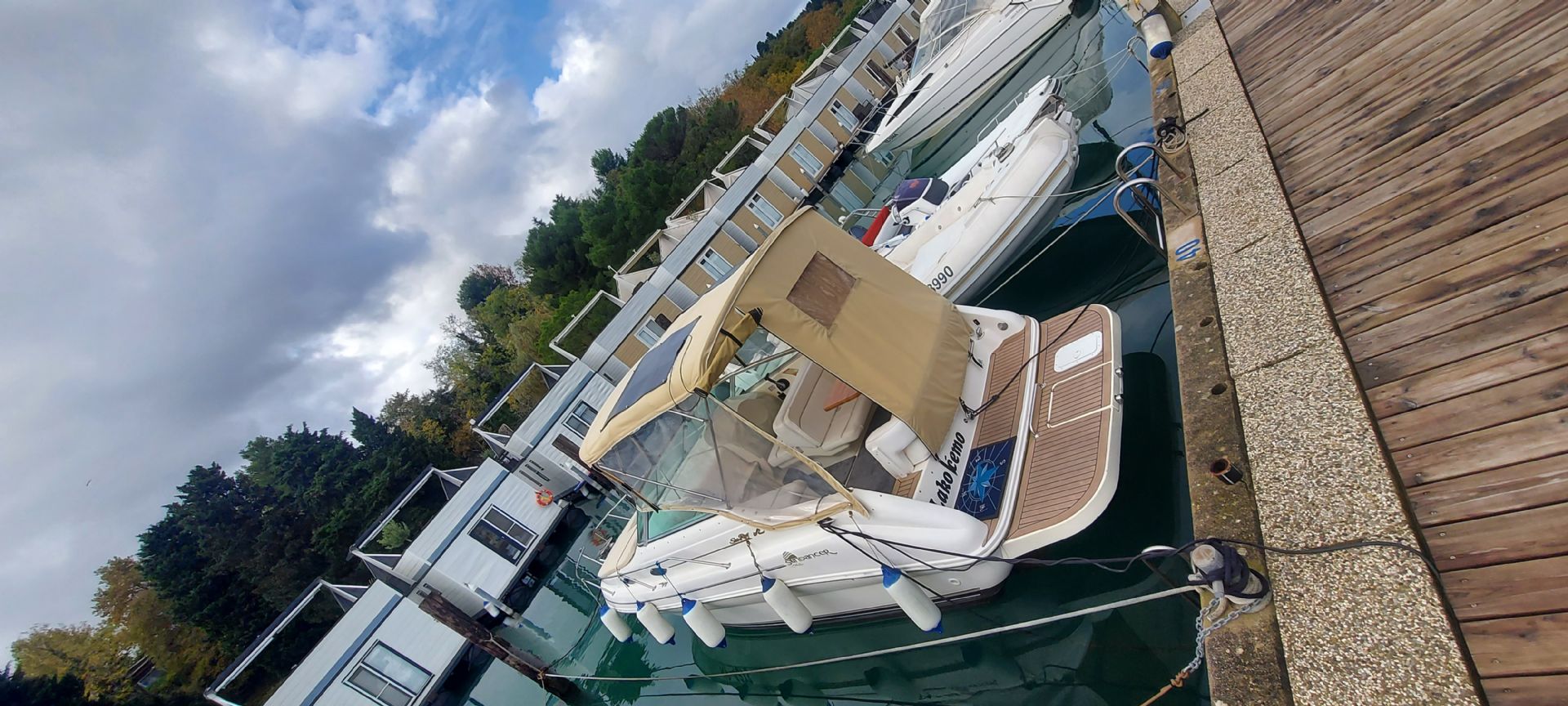 Sea Ray Sundancer 240 DA - 1997