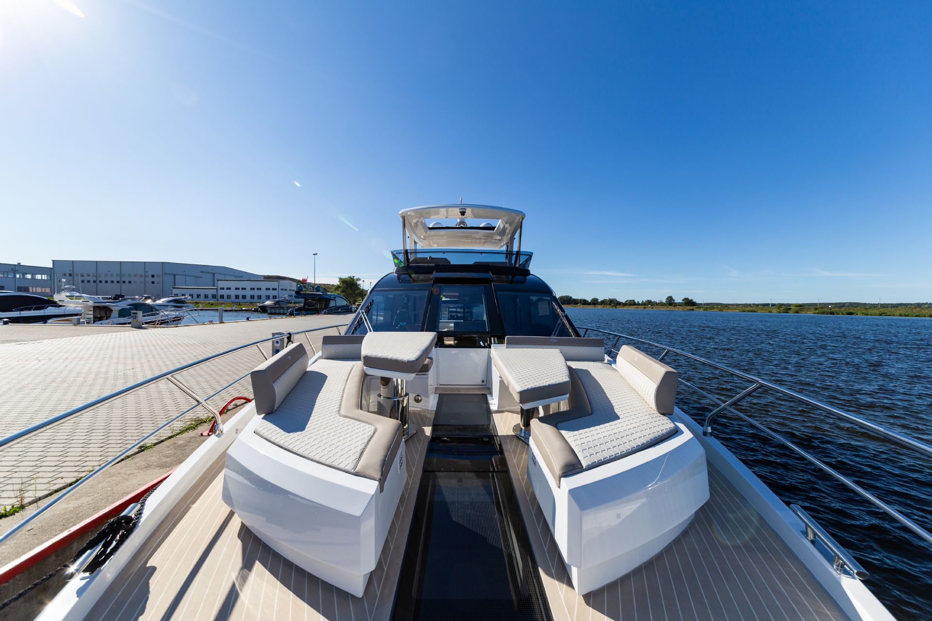 Galeon 640 Fly - 2022 - for sale: 1990000.-EUR