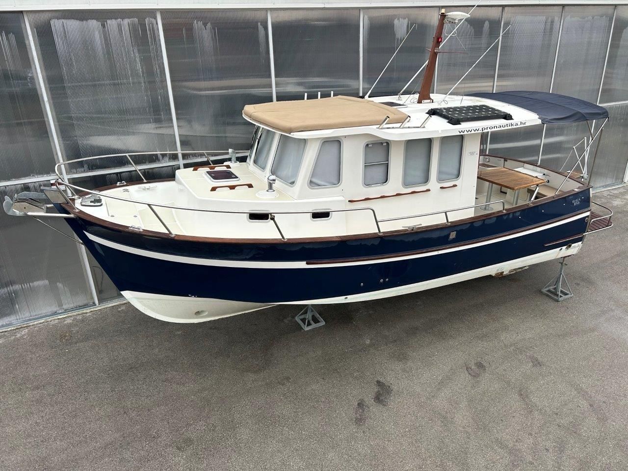 Rhea marine 850 Timonier - 2006