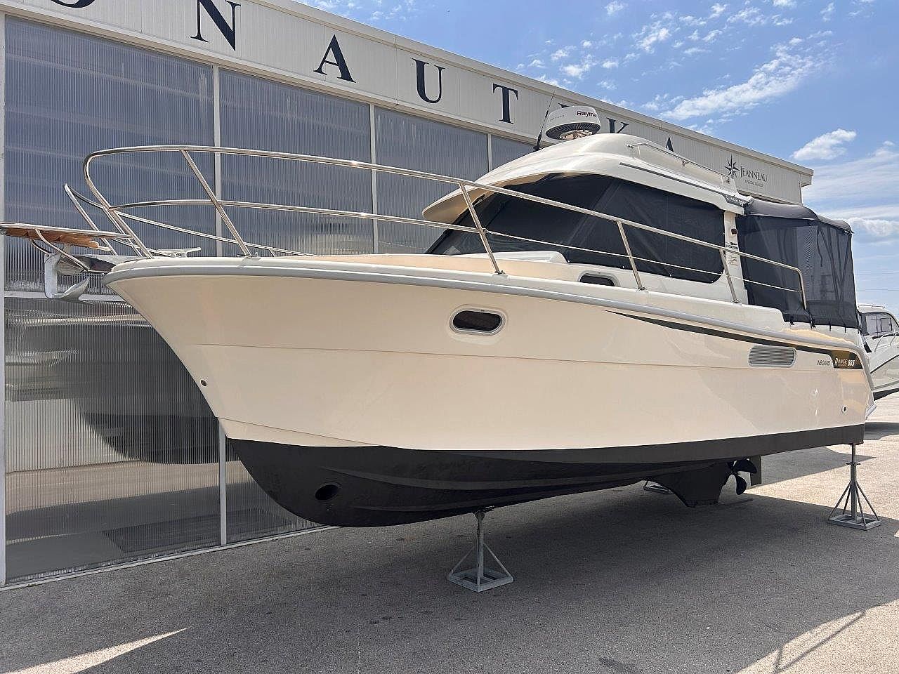 Ocqueteau 885 Range Cruiser - 2014