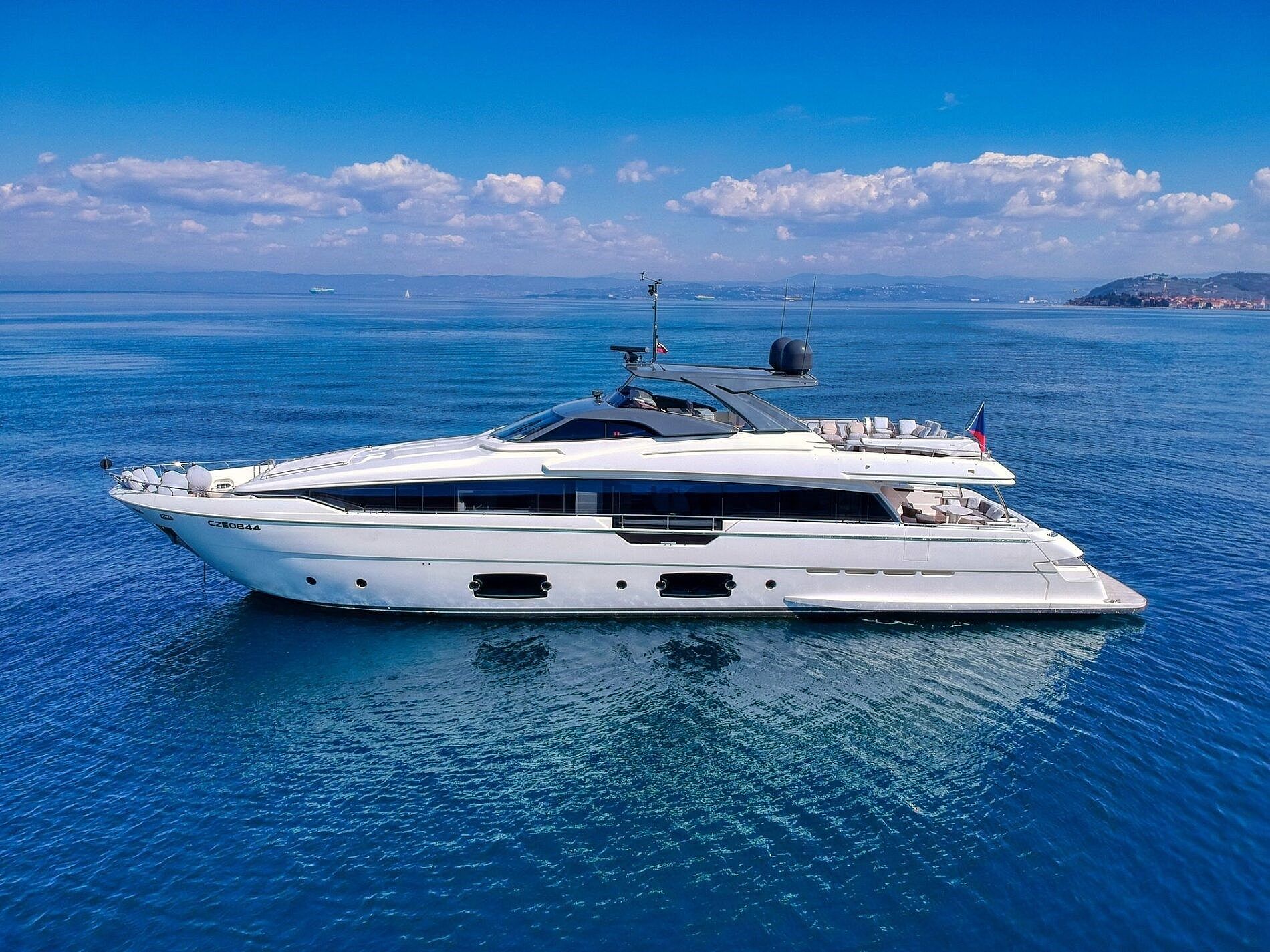 Ferretti 960 - 2019