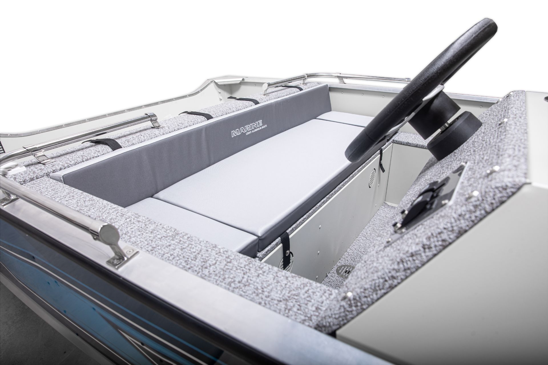 MARINE Light aluminium boats 450 Family - 2026