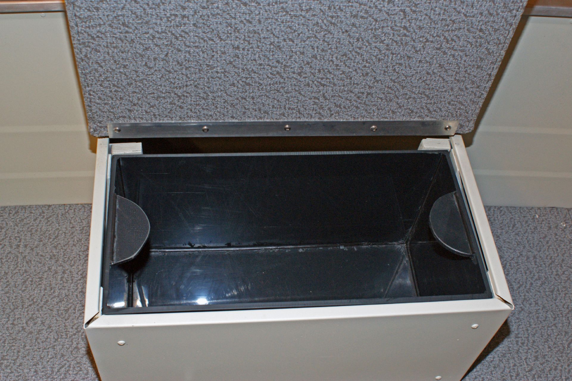 MARINE Light aluminium boats 450 FISH - 2026