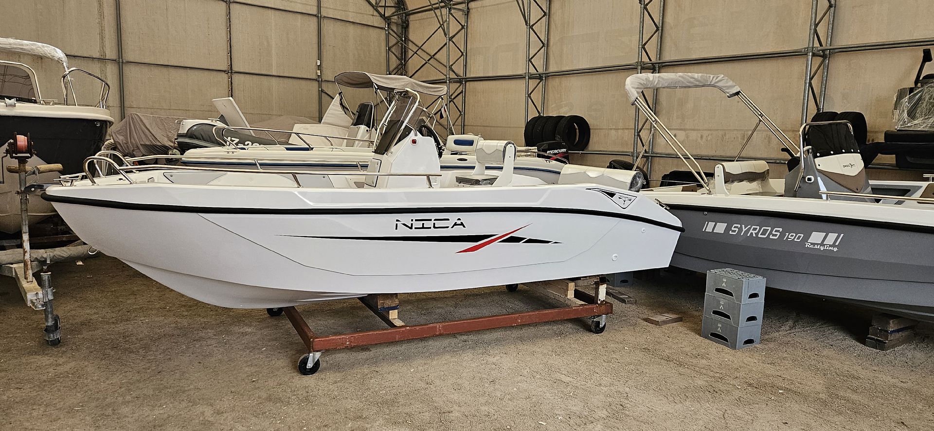 Trimarchi Nica 530 - 2026