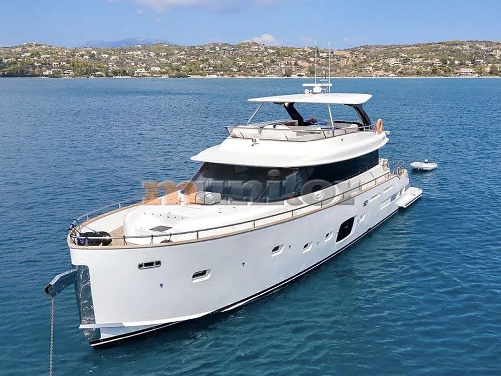 Azimut Magellano 76 - 2016