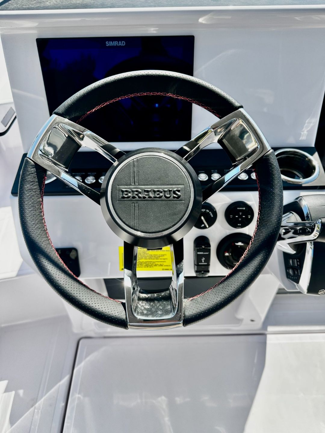 Axopar 25 Cross Top BRABUS PERFORMANCE - 2026