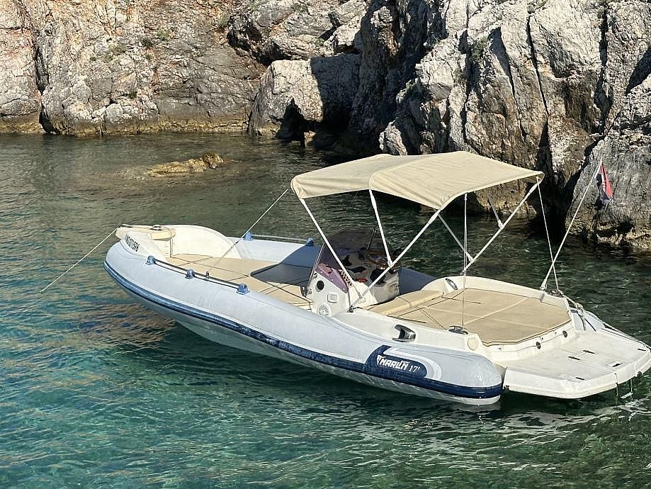Marlin 17 EFB + PRIKOLICA - 2013