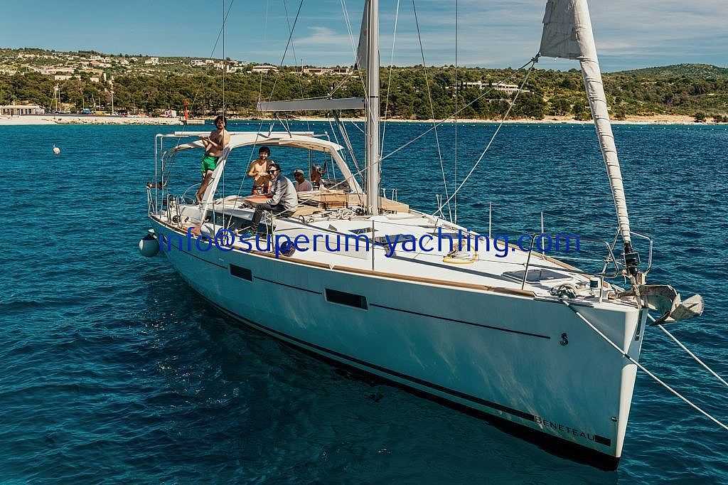 Beneteau Oceanis 45 - 2016 - for sale: 149900.-EUR