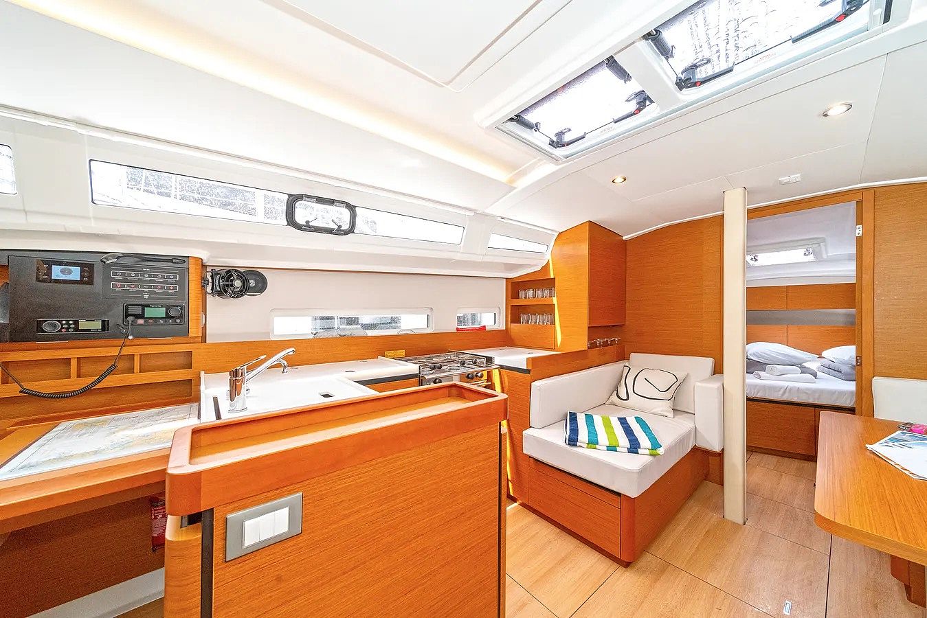 Jeanneau Sun Odyssey 410 - 2023 - for sale: 220000.-EUR
