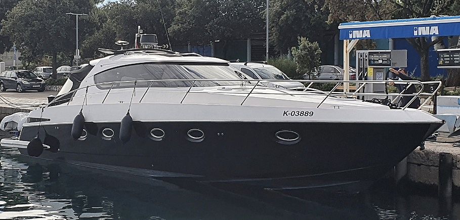 Elan POWER 42 2x IPS - 2011
