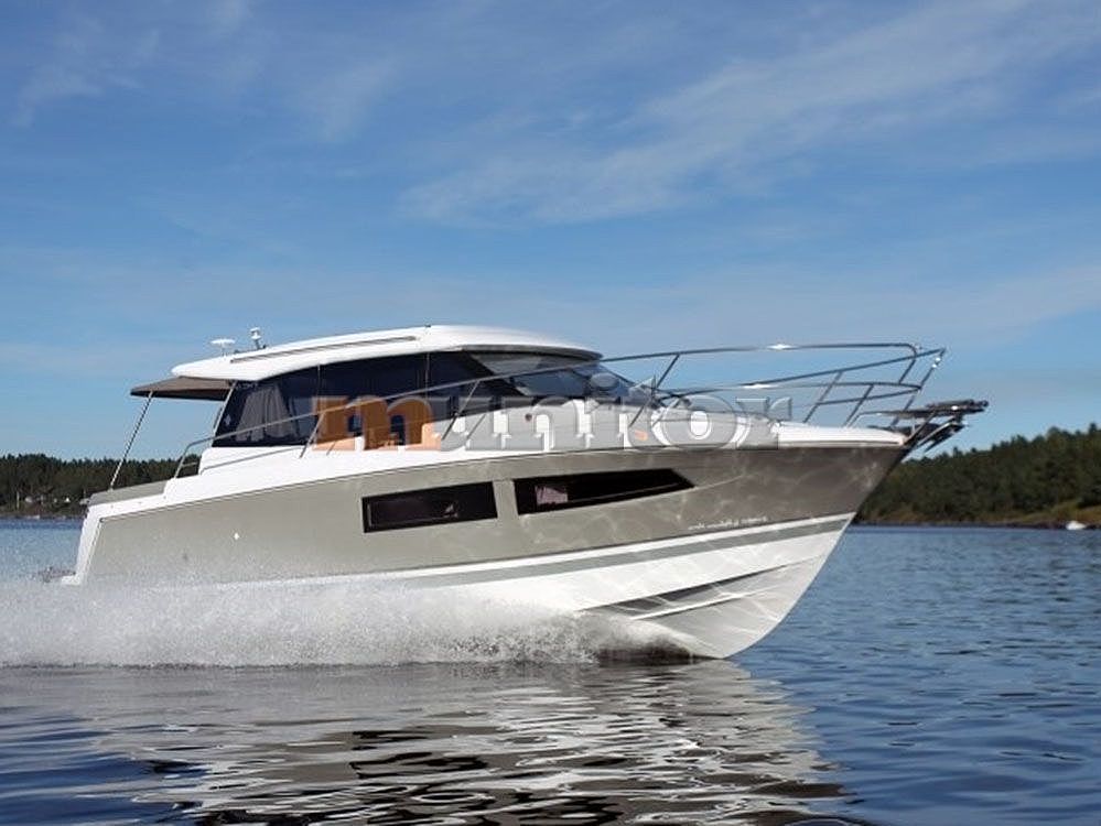 Jeanneau NC 9 - 2013