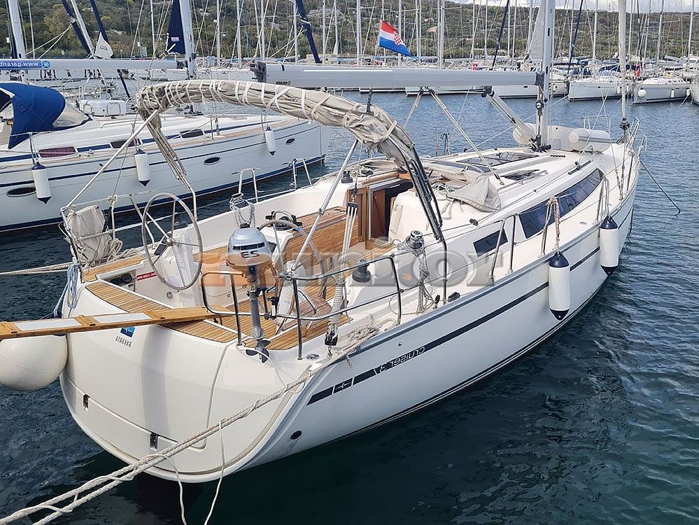 Bavaria C37 - 2015 - for sale: 113000.-EUR