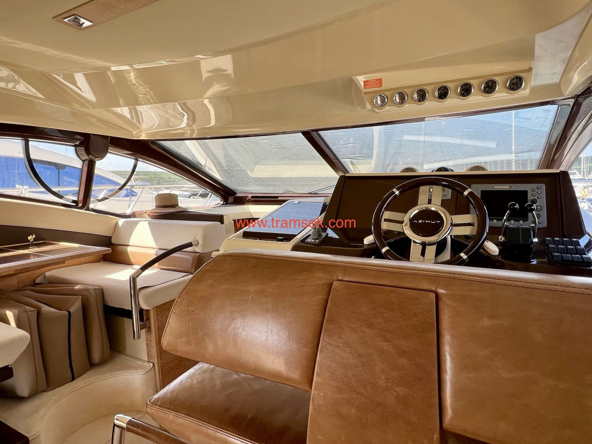 Azimut 47 - 2007 - for sale: 380000.-EUR
