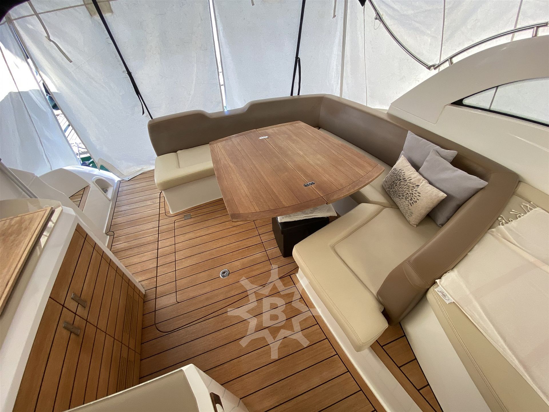 Sessa Marine C38 - 2010