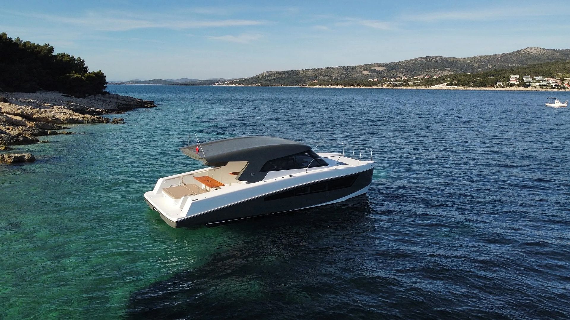 Makai 37 - 2024