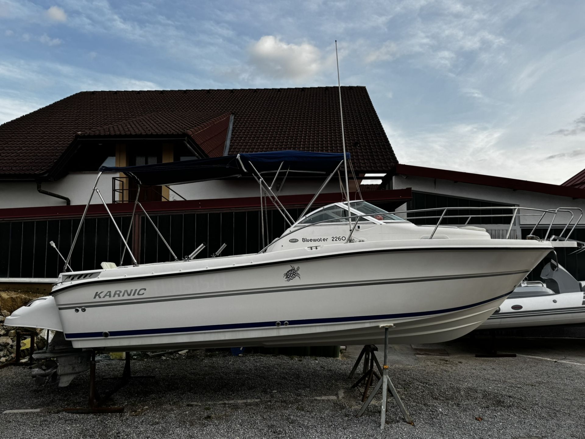 Karnic 2260 Bluewater - Dizel VP D3-160 - 2007