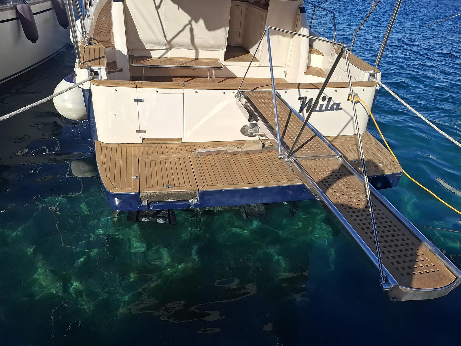 Cayman 38 WA - 2001 - for sale: 127000.-EUR