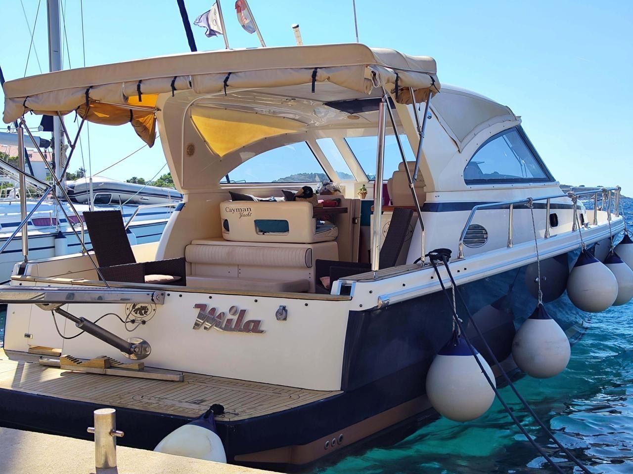 Cayman 38 WA - 2001