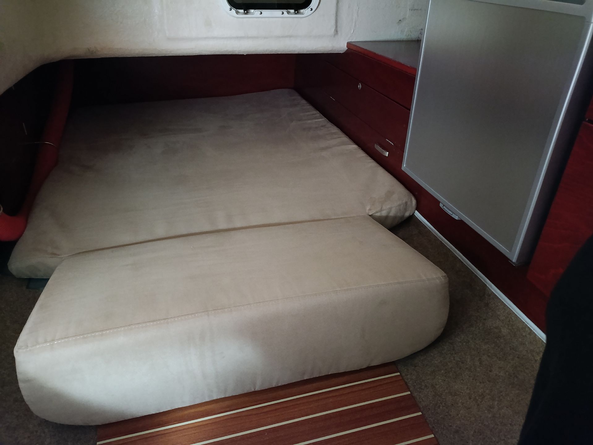 Gliser GURGES 650 GURGES 650 F BOATS 22 - 2011