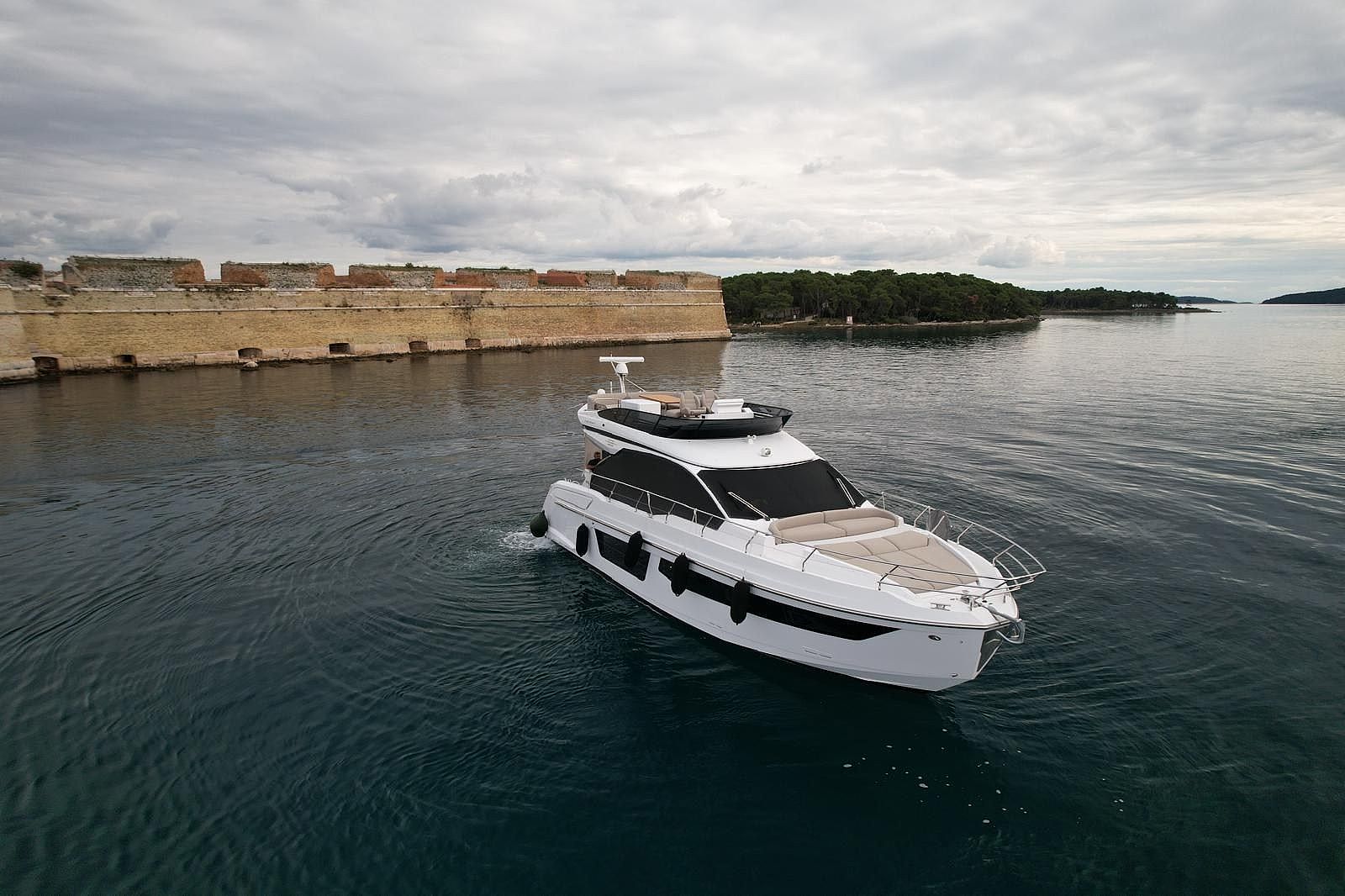 Azimut 53 Flybridge - 2024