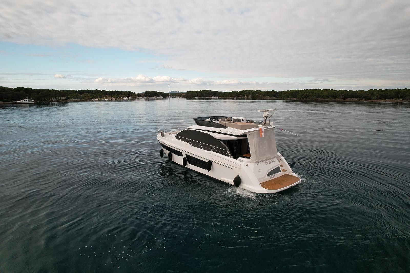 Azimut 53 Flybridge - 2024