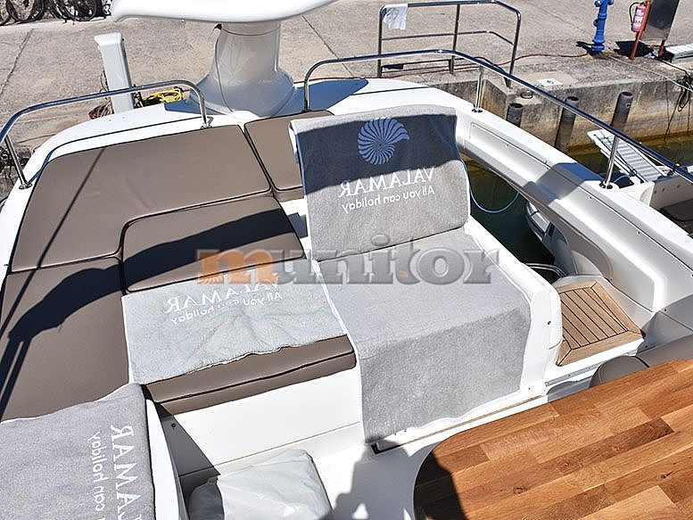 Sealine F37 - 2004