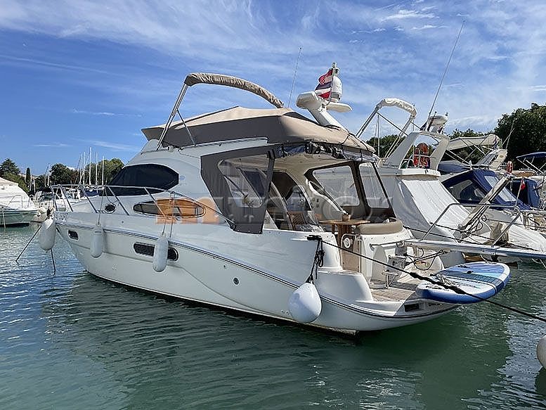 Sealine F37 - 2004