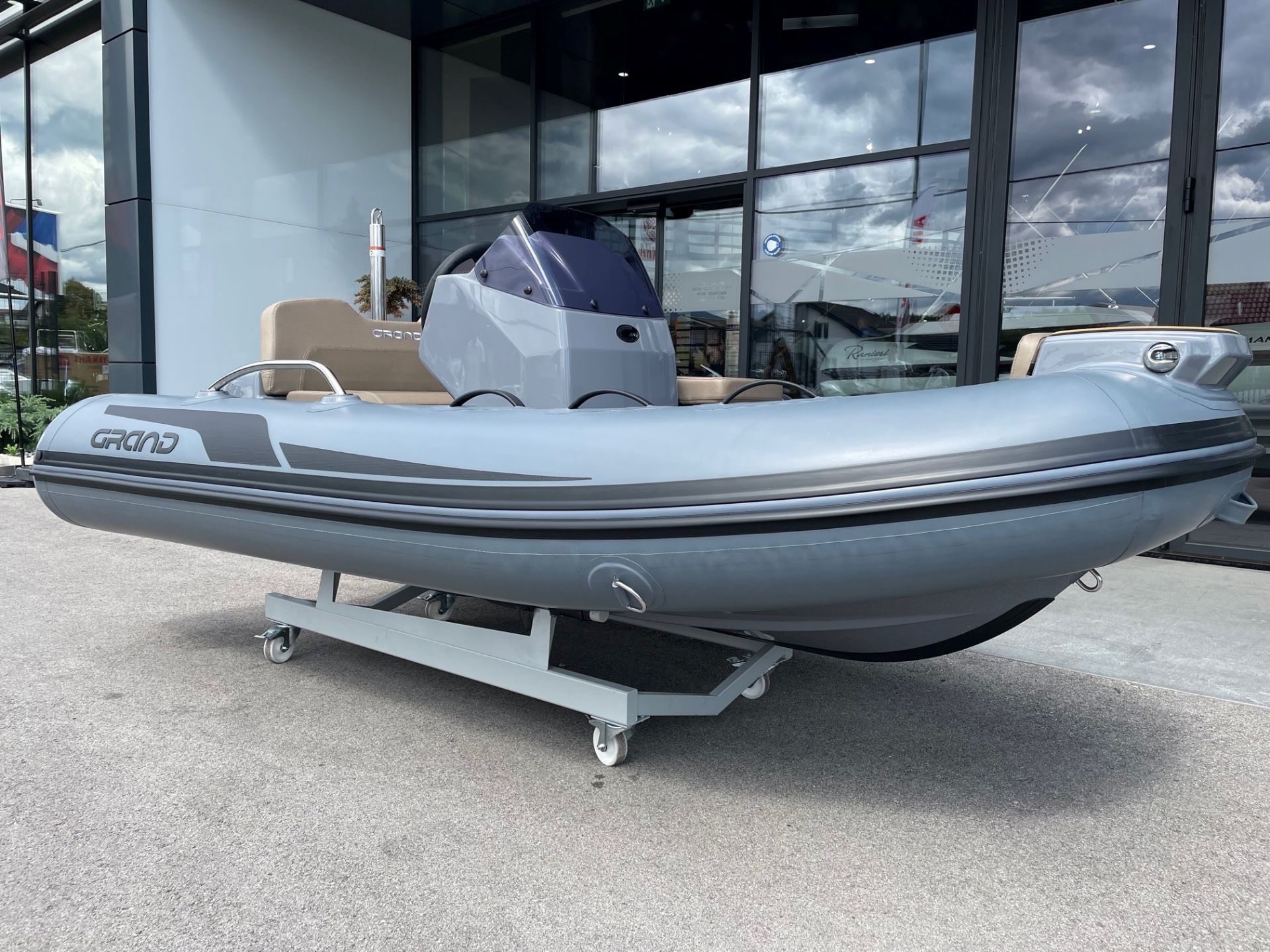 Grand 	G340HGNF Military Gray - 2026