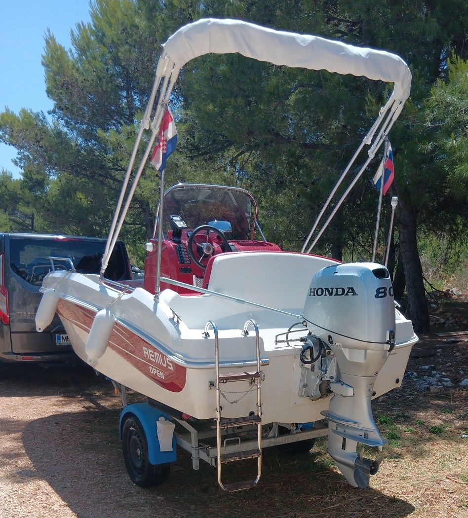 Remus Boats 450 - 2016