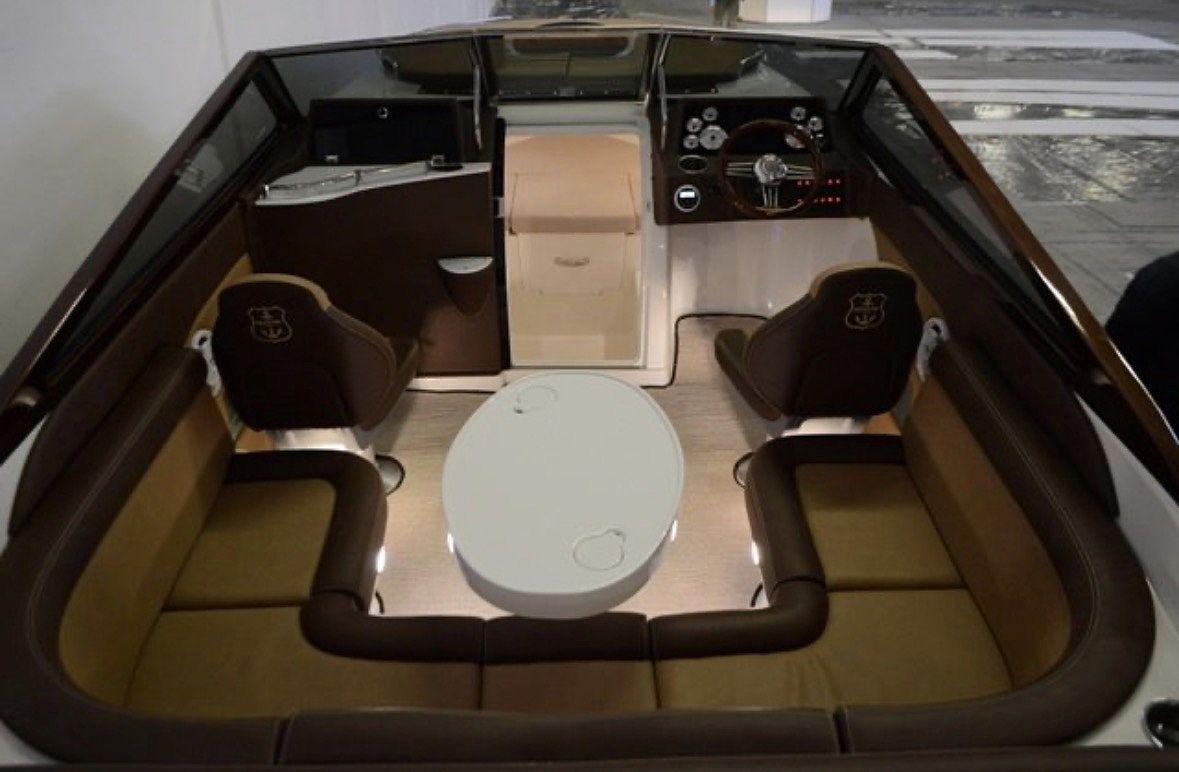MAXIM 770 CABIN - 2026