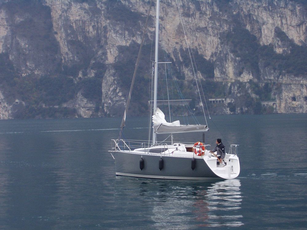 JANMOR Janmor 25 Green - 2010