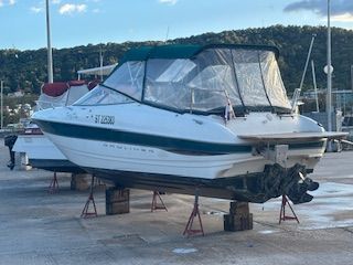 BAYLINER CAPRI 2352 LX - 2000